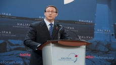 Peter MacKay calls for China sanctions over COVID-19